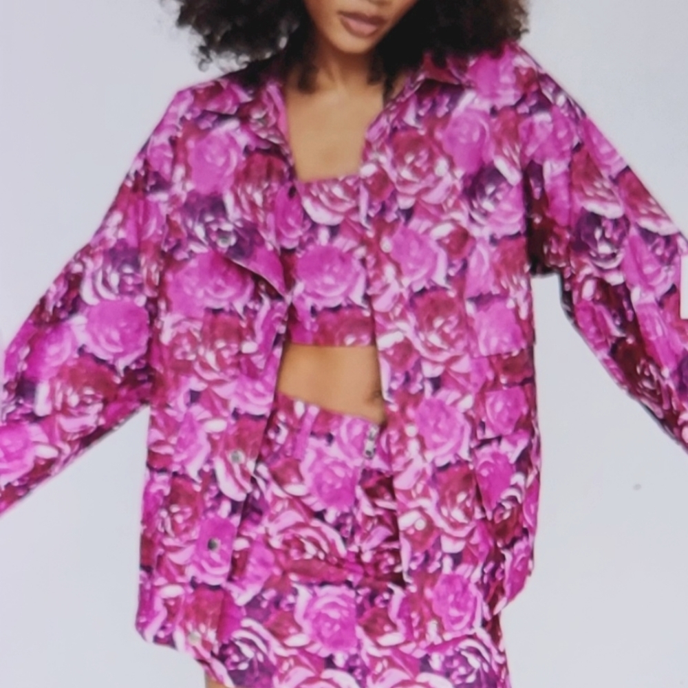 Nasty Gal Rose Oversized Printed Detailed Jacket; Size 6.